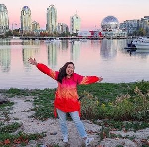 Meet your Posher, Carla